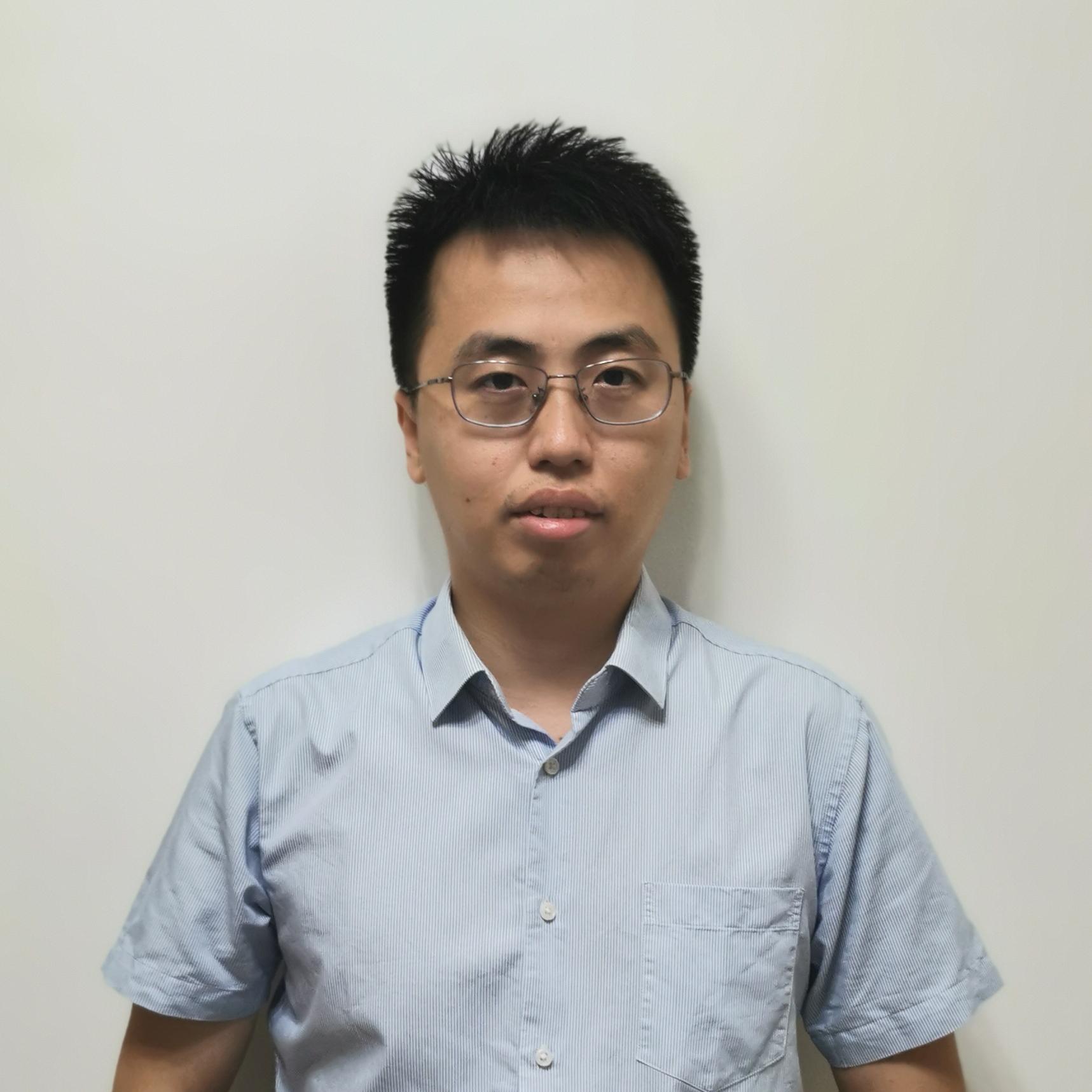 傅盛