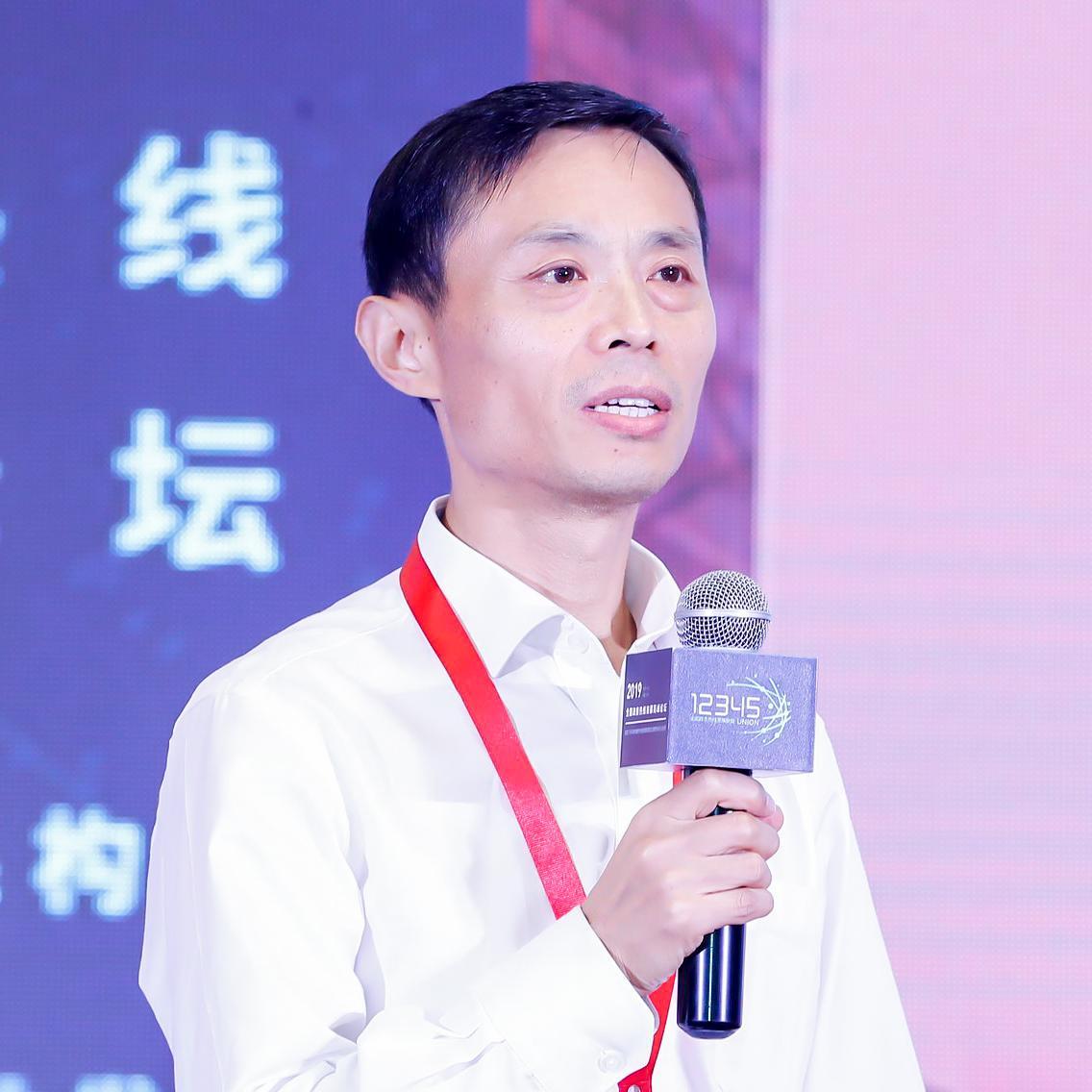 傅盛